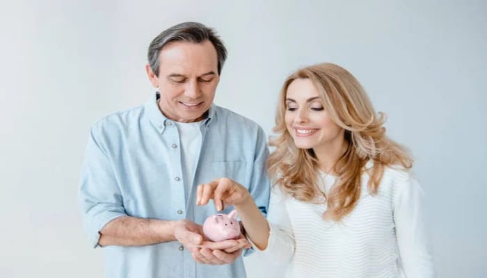 Як почати відкладати та економити гроші - корисні поради